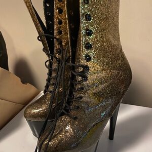 Pleasers Adore Boots sz 10